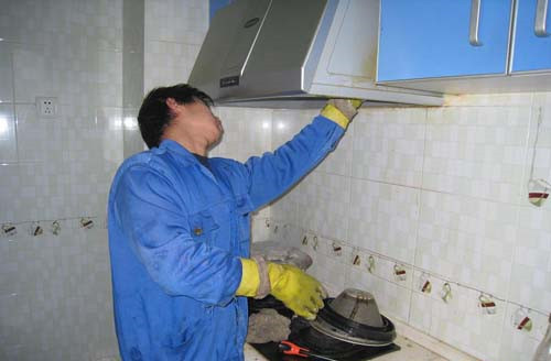 天津河?xùn)|修油煙機(jī)師傅電話_24小時服務(wù)